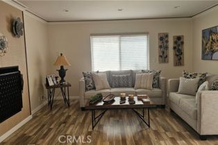 Single Family Residence, 10407 Danube ave, Granada Hills, CA 91344 - 23