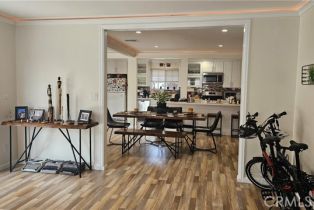 Single Family Residence, 10407 Danube ave, Granada Hills, CA 91344 - 27