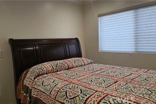 Single Family Residence, 10407 Danube ave, Granada Hills, CA 91344 - 31