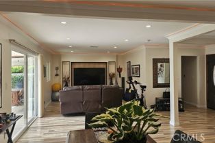 Single Family Residence, 10407 Danube ave, Granada Hills, CA 91344 - 51