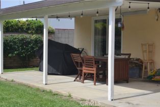 Single Family Residence, 10407 Danube ave, Granada Hills, CA 91344 - 54