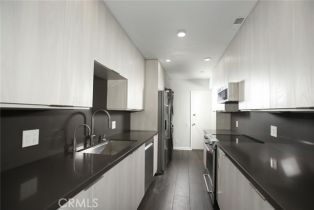 Condominium, 4915 Tyrone ave, Sherman Oaks, CA 91423 - 5