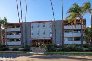 Condominium, 4915 Tyrone AVE, Sherman Oaks, CA  Sherman Oaks, CA 91423