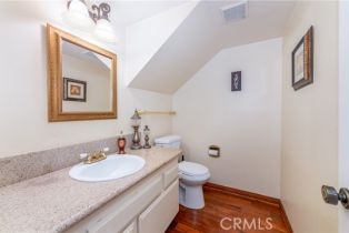 Townhouse, 18150 Oxnard st, Tarzana, CA 91356 - 14