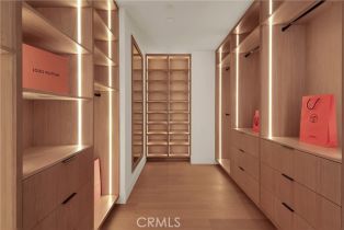 Single Family Residence, 4455 Katherine ave, Sherman Oaks, CA 91423 - 34