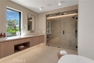 Single Family Residence, 4455 Katherine ave, Sherman Oaks, CA 91423 - 39