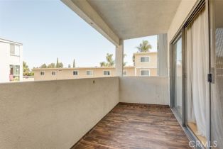 Condominium, 5454 Zelzah ave, Encino, CA 91316 - 17