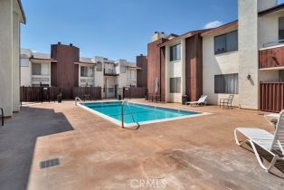 Condominium, 6323 Reseda blvd, Tarzana, CA 91335 - 21