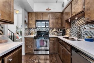 Condominium, 6323 Reseda blvd, Tarzana, CA 91335 - 9