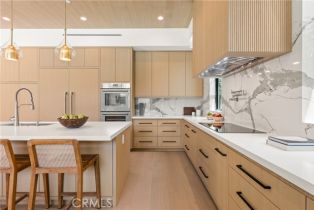 Single Family Residence, 13536 Morrison st, Sherman Oaks, CA 91423 - 10