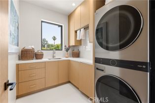 Single Family Residence, 13536 Morrison st, Sherman Oaks, CA 91423 - 15