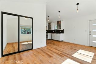 Single Family Residence, 5517 Bevis ave, Sherman Oaks, CA 91411 - 24