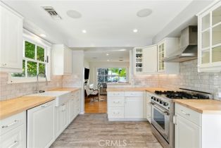 Single Family Residence, 5517 Bevis ave, Sherman Oaks, CA 91411 - 5