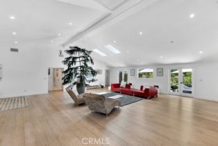 Single Family Residence, 3843 Hayvenhurst ave, Encino, CA 91436 - 10