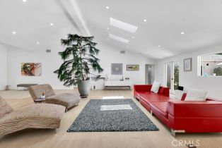 Single Family Residence, 3843 Hayvenhurst ave, Encino, CA 91436 - 13