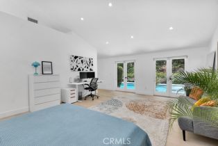 Single Family Residence, 3843 Hayvenhurst ave, Encino, CA 91436 - 26