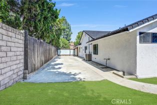 Single Family Residence, 10915 Remmet ave, Chatsworth, CA 91311 - 32