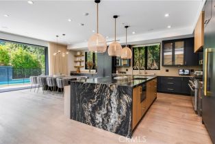 Single Family Residence, 5517 Allott ave, Sherman Oaks, CA 91401 - 12