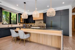 Single Family Residence, 5517 Allott ave, Sherman Oaks, CA 91401 - 17