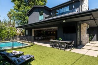 Single Family Residence, 5517 Allott ave, Sherman Oaks, CA 91401 - 25