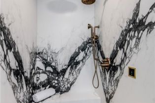 Single Family Residence, 5517 Allott ave, Sherman Oaks, CA 91401 - 40