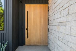 Single Family Residence, 5517 Allott ave, Sherman Oaks, CA 91401 - 9