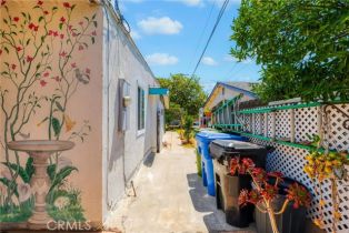 Single Family Residence, 10847 Monogram ave, Granada Hills, CA 91344 - 31