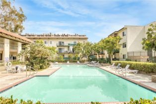 Condominium, 5460 White Oak ave, Encino, CA 91316 - 2