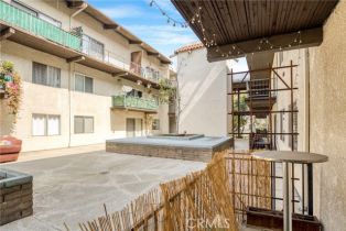 Condominium, 5460 White Oak ave, Encino, CA 91316 - 9