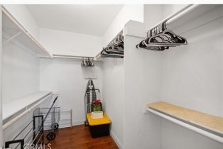 Condominium, 13331 Moorpark st, Sherman Oaks, CA 91423 - 5