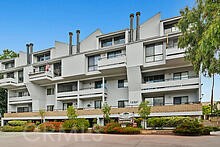 Condominium, 13331 Moorpark st, Sherman Oaks, CA 91423 - 1