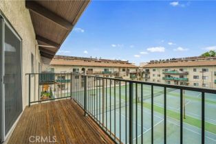 Condominium, 5460 White Oak ave, Encino, CA 91316 - 4