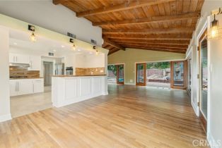 Single Family Residence, 4901 Amigo ave, Tarzana, CA 91356 - 11