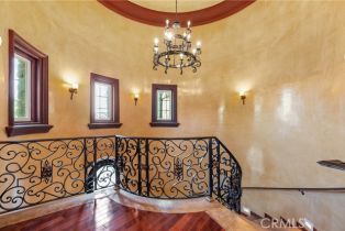 Single Family Residence, 19554 Wells dr, Tarzana, CA 91356 - 13