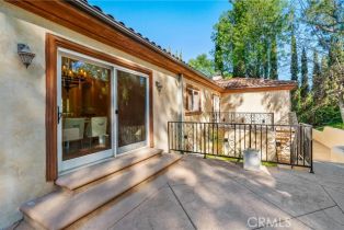 Single Family Residence, 19554 Wells dr, Tarzana, CA 91356 - 31