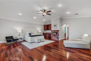 Single Family Residence, 19554 Wells dr, Tarzana, CA 91356 - 38