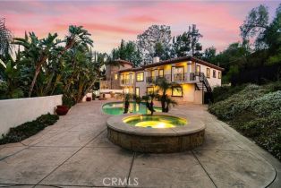 Single Family Residence, 19554 Wells dr, Tarzana, CA 91356 - 49