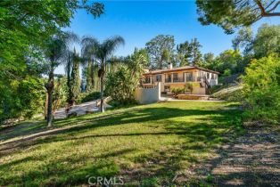 Single Family Residence, 19554 Wells dr, Tarzana, CA 91356 - 8