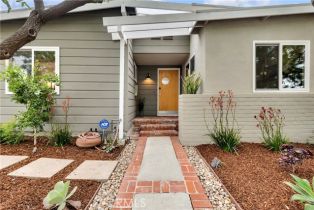 Single Family Residence, 17201 Bullock st, Encino, CA 91316 - 2