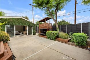 Single Family Residence, 17201 Bullock st, Encino, CA 91316 - 24