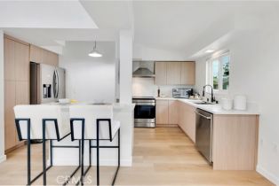 Single Family Residence, 17201 Bullock st, Encino, CA 91316 - 6