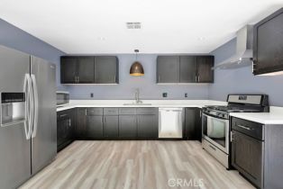 Single Family Residence, 11230 Dilling st, Studio City, CA 91602 - 12