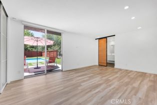 Single Family Residence, 11230 Dilling st, Studio City, CA 91602 - 16