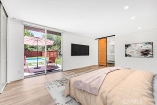 Single Family Residence, 11230 Dilling st, Studio City, CA 91602 - 35