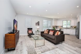 Apartment, 10718 Acama st, Studio City, CA 91602 - 12