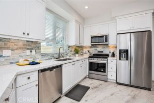 Apartment, 10718 Acama st, Studio City, CA 91602 - 8
