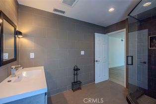 Single Family Residence, 3650 Sapphire dr, Encino, CA 91436 - 42