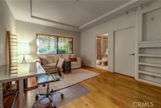 Condominium, 12841 Bloomfield st, Studio City, CA 91604 - 19