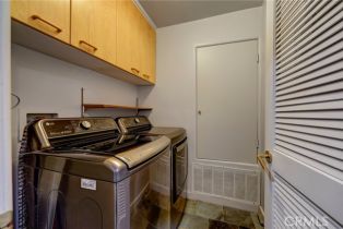 Condominium, 12841 Bloomfield st, Studio City, CA 91604 - 25