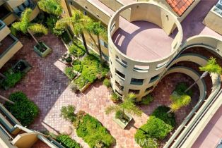 Condominium, 12841 Bloomfield st, Studio City, CA 91604 - 3